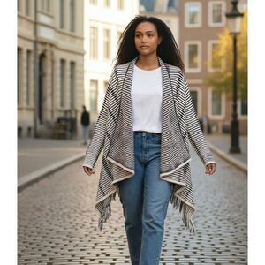 Vertigo Tan Black Fringe Cardigan Large